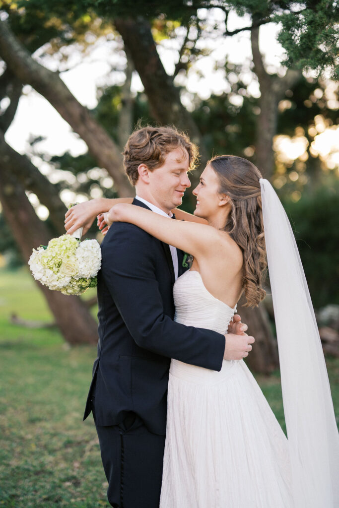 romantic golden hour bride and groom wedding photos at the berkley manor