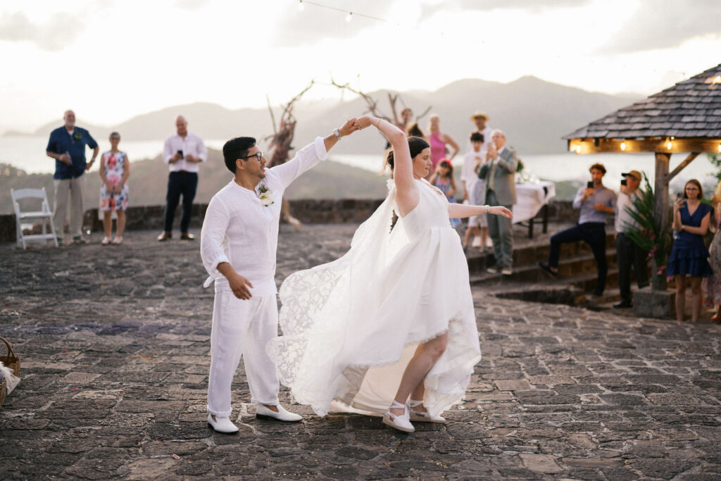 candid wedding reception dancing moments