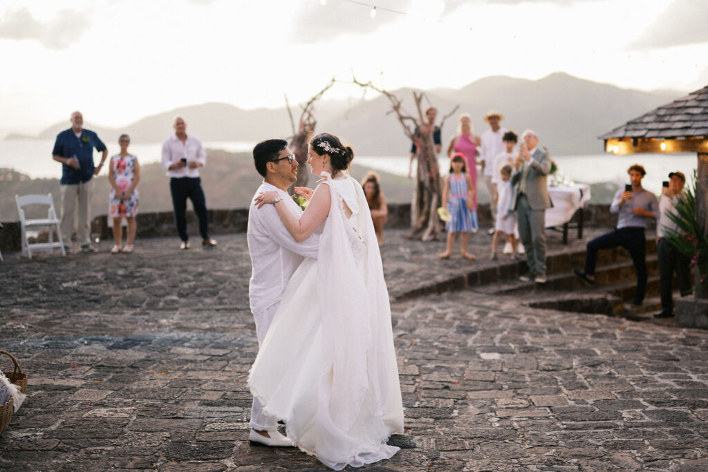 candid wedding reception dancing moments