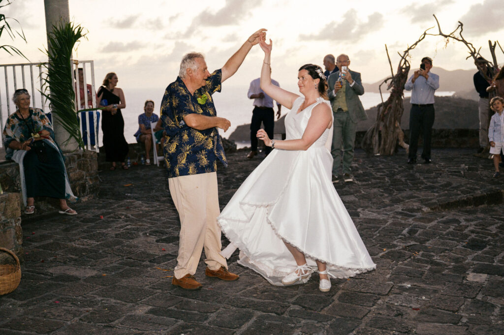 candid wedding reception dancing moments